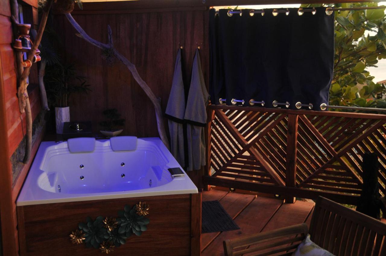 Mango Island Lodges Saint Joseph المظهر الخارجي الصورة